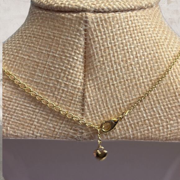 18K Gold Plated Key Pendant Necklace 18 inches NEW - Picture 3 of 3